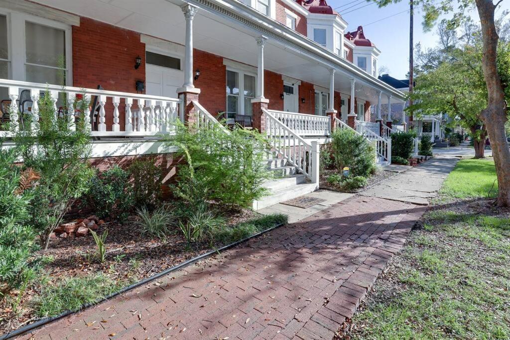 Cozy In Downtown Close To Forsythe Park Apartment *