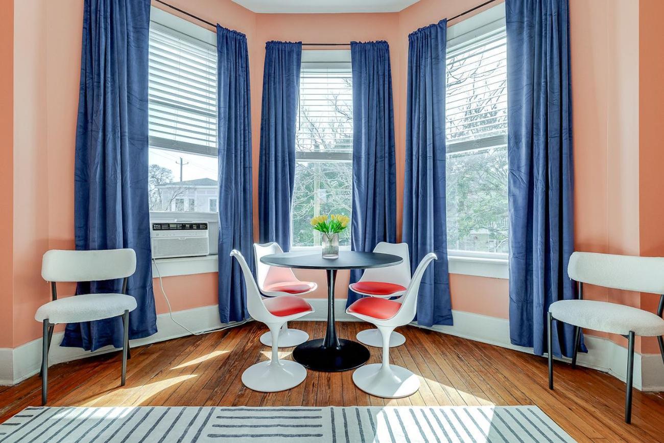 Cozy In Downtown Close To Forsythe Park