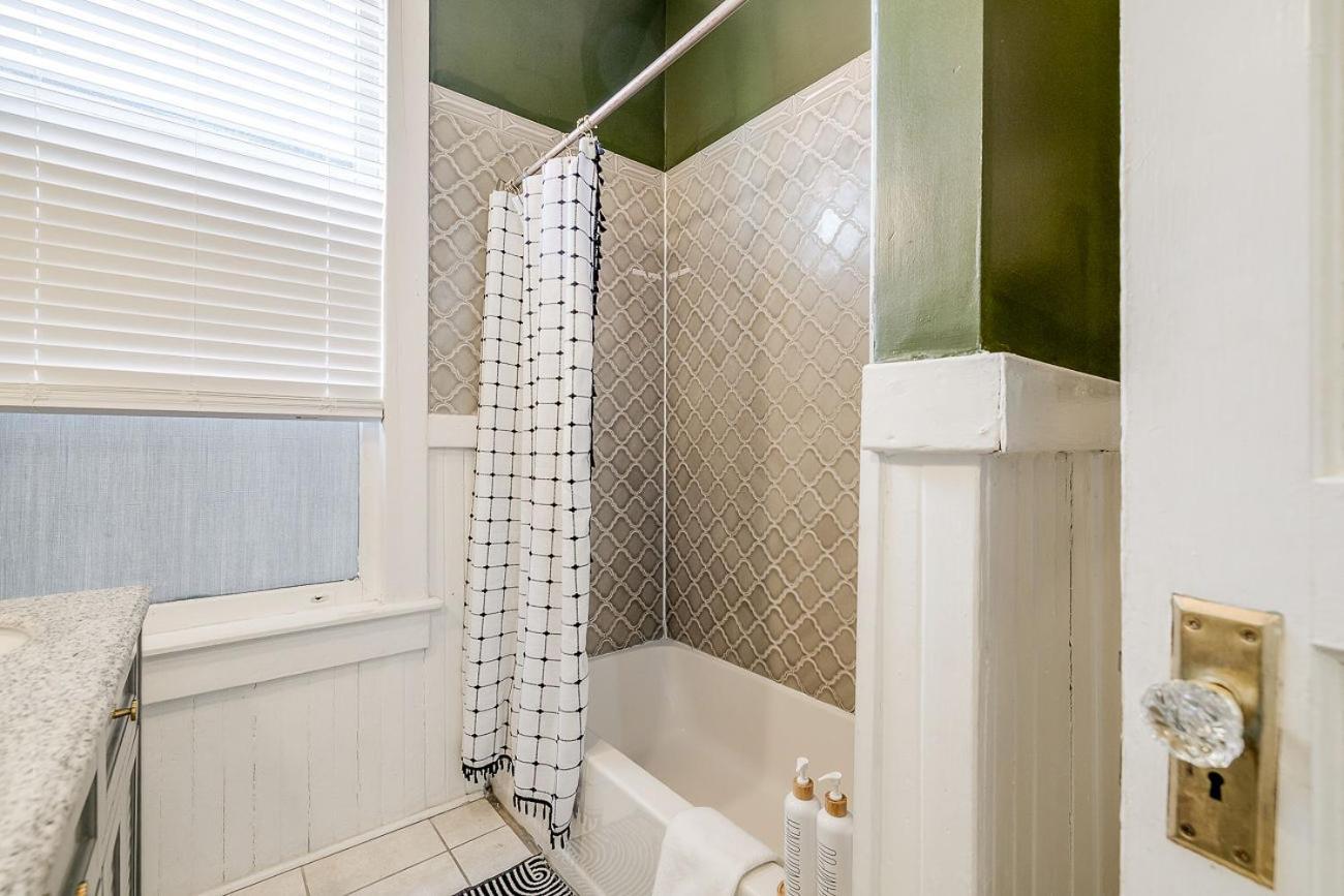 Cozy In Downtown Close To Forsythe Park * Savannah
