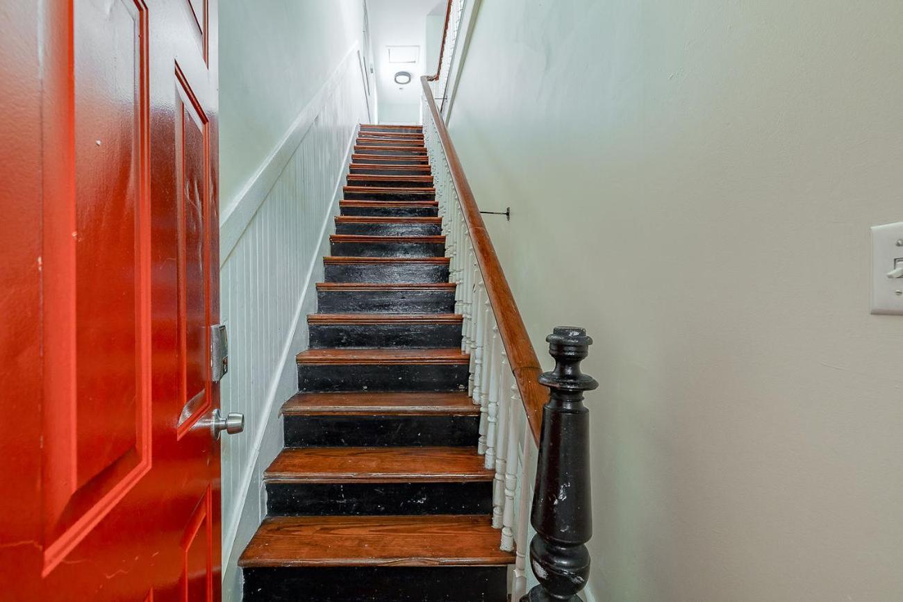 Cozy In Downtown Close To Forsythe Park Savannah